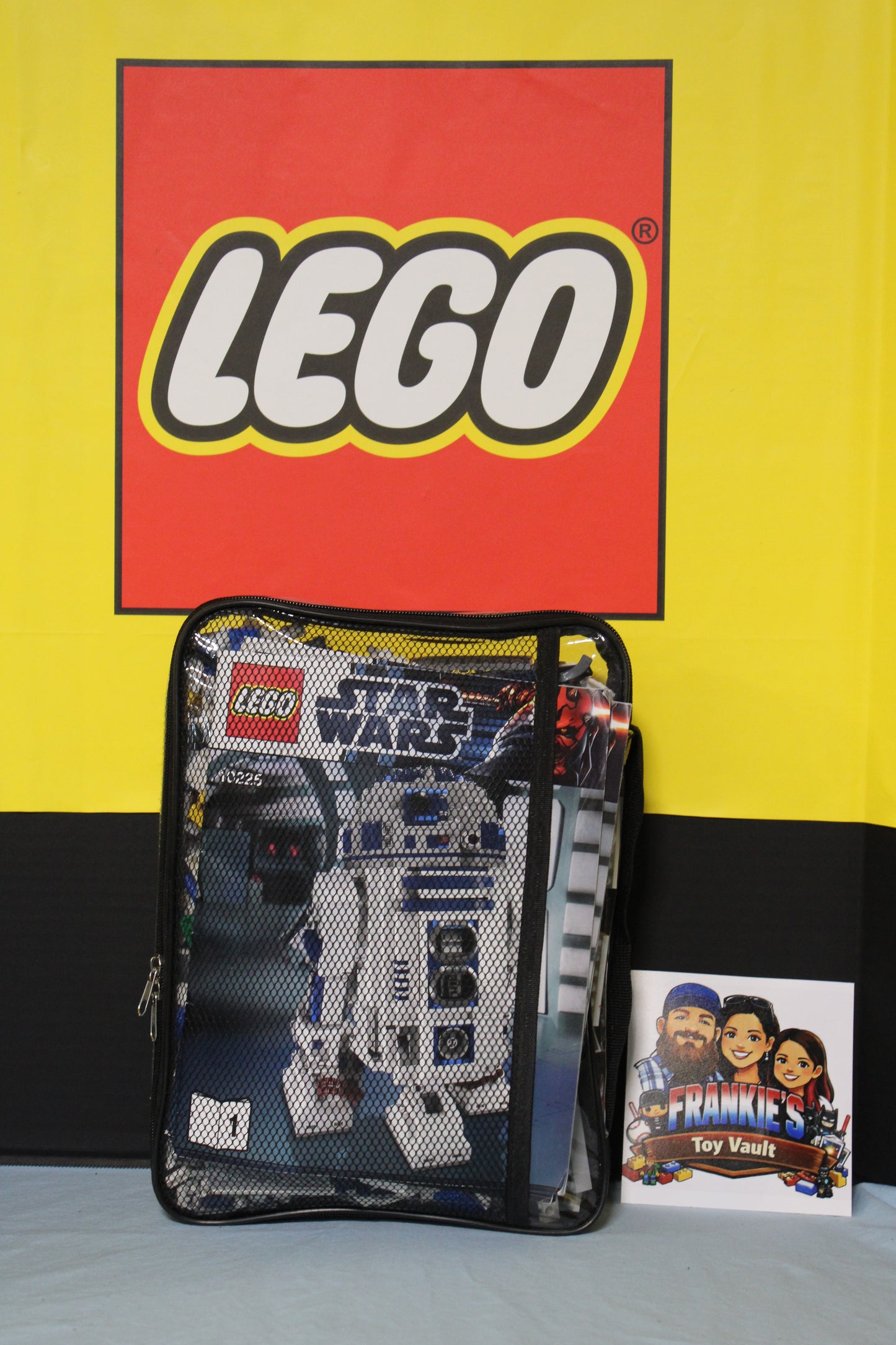 Lego 10225 UCS R2-D2 (no box)