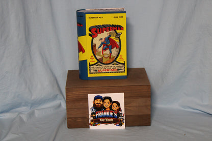 Superman DC Comics Collector Tin With Lanyard & Card