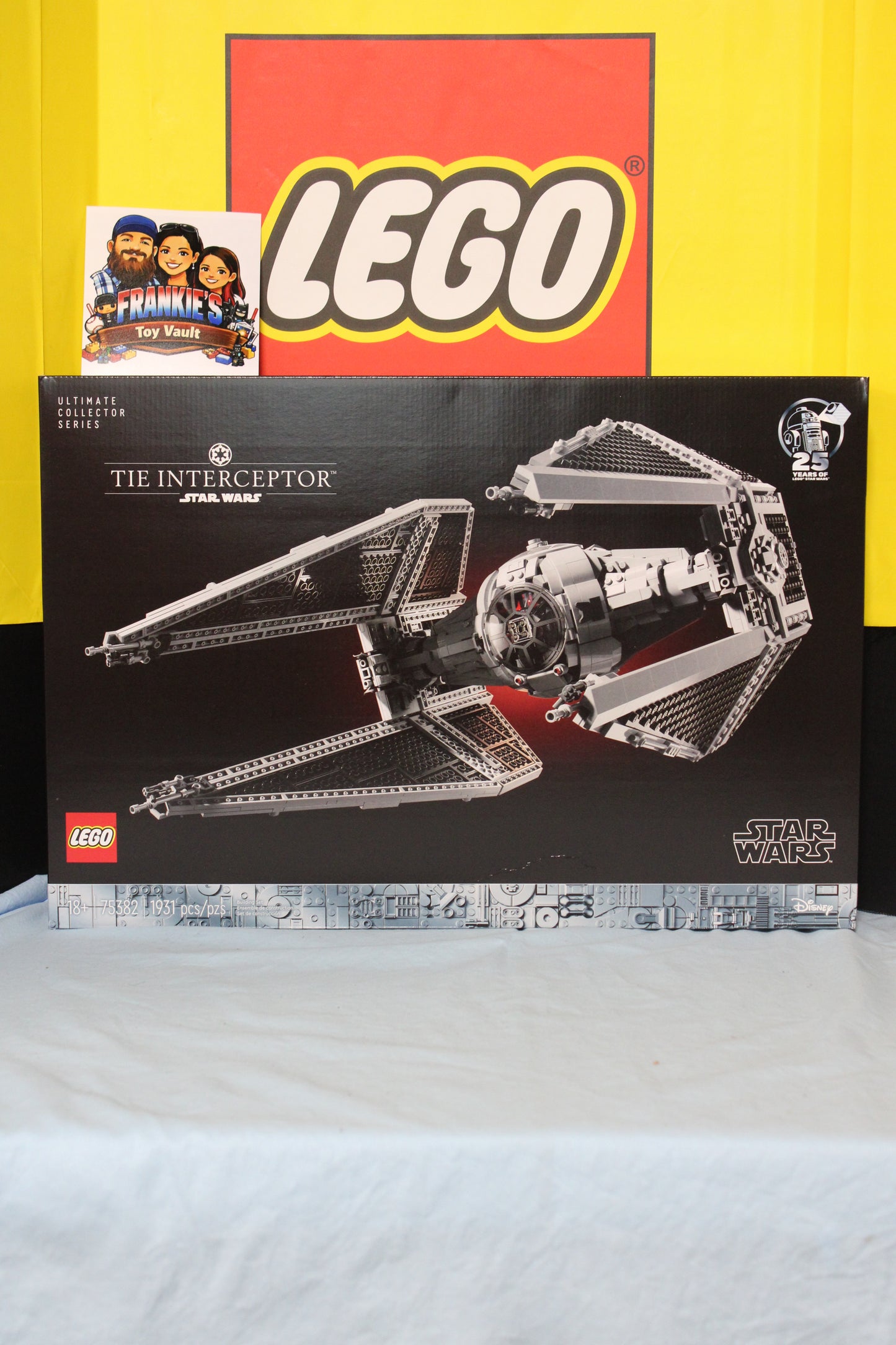 Lego 75382 UCS Tie Interceptor